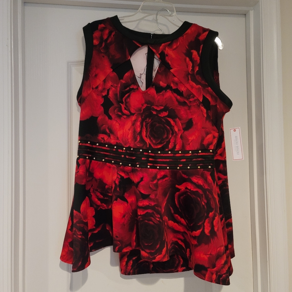 Women skirt set